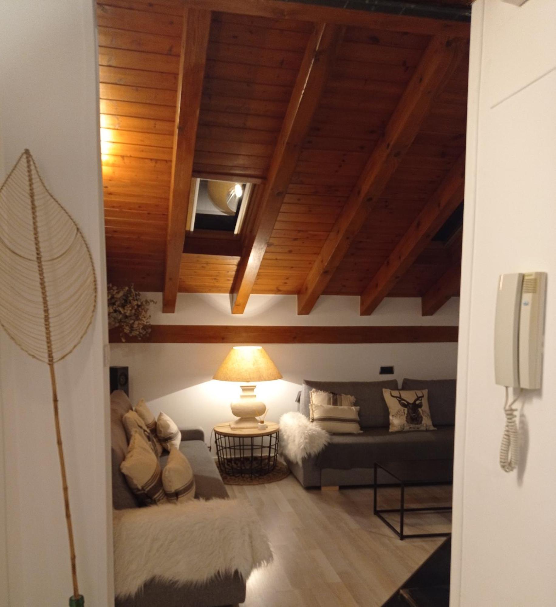 Lo Attic *